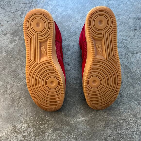 Nike Air Force 1 High Red Suede Gum Sole Men 7.5 Women 9 - Picture 8 of 9